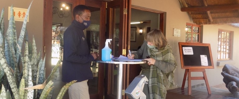 Mongena Sanitizing Station